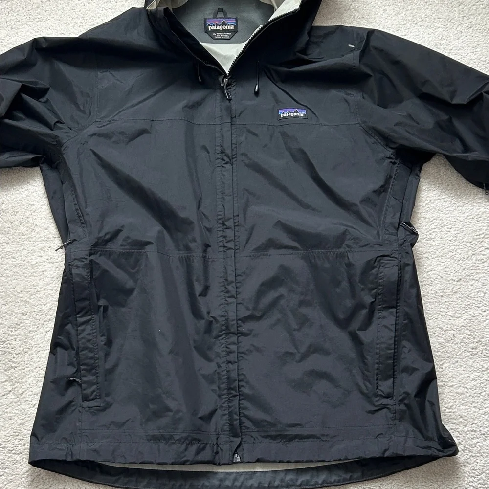 Patagonia Women's Torrentshell 3L Rain Jacket Black, Size XL - Picture 4 of 8